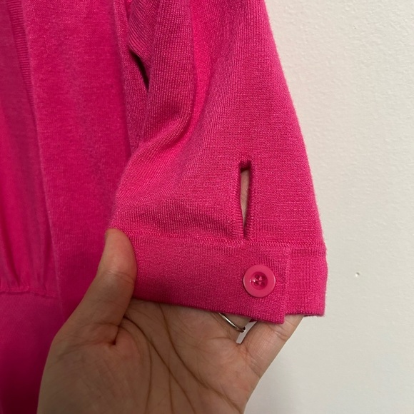 Le Chateau Pink Short Cardigan - Picture 2 of 4